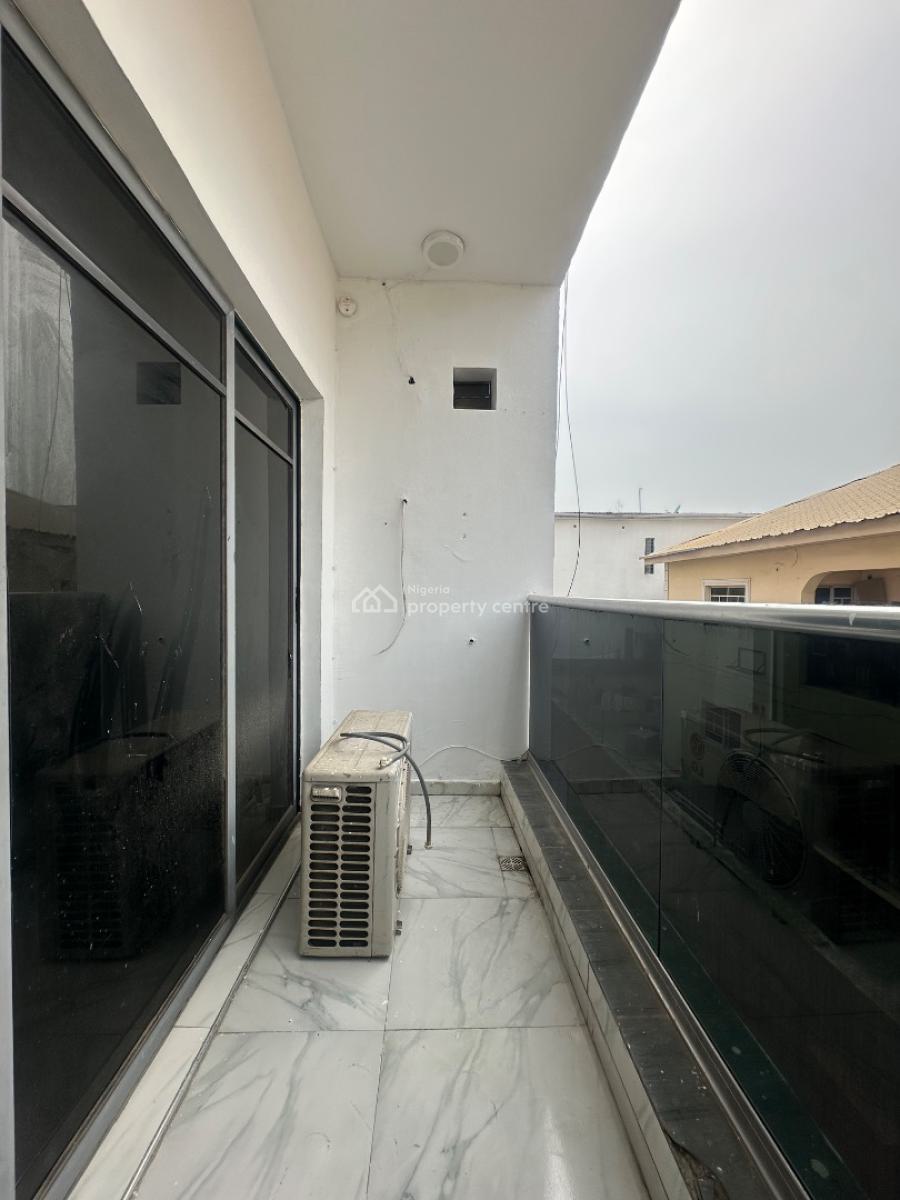 Well Serviced 2 Bedroom Apartment, Ologolo, Ologolo, Lekki, Lagos, Flat / Apartment for Rent
