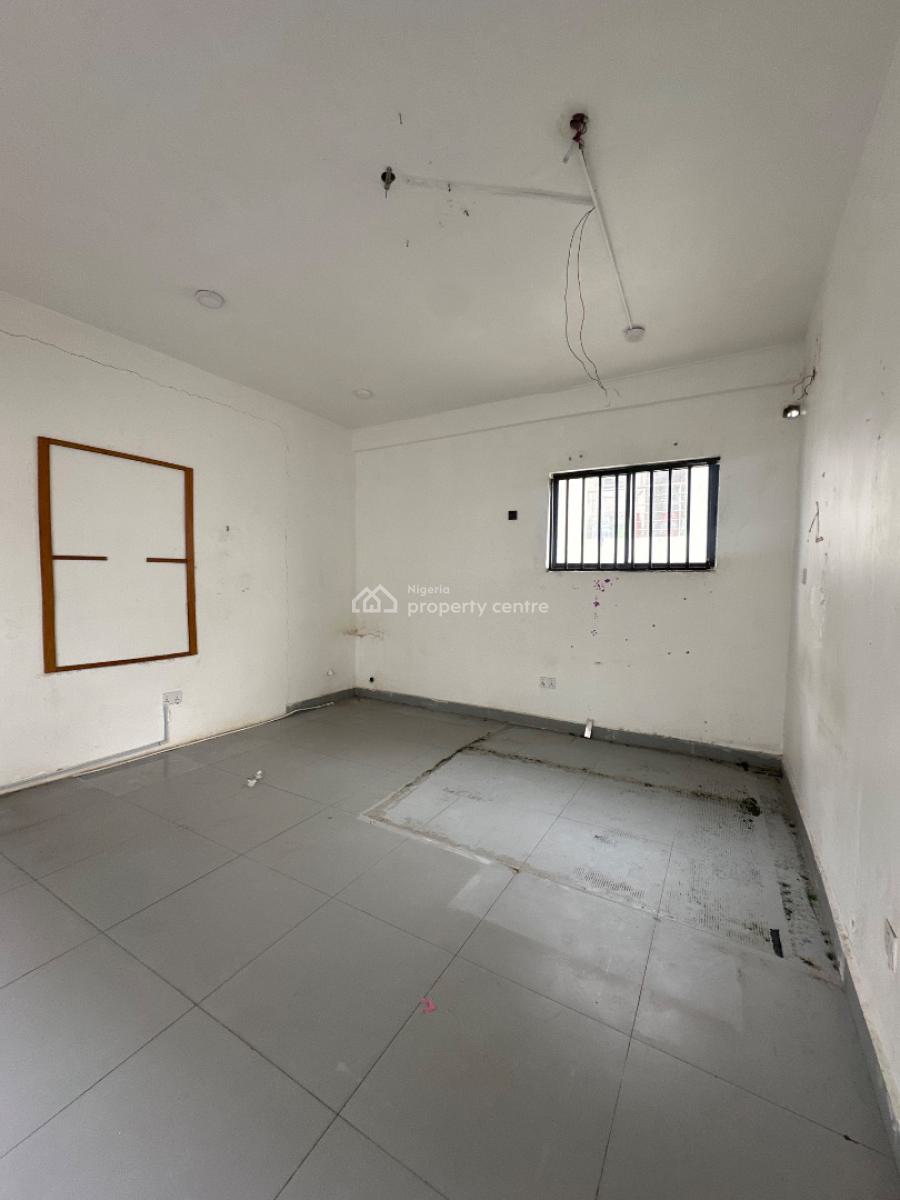 Well Serviced Shop/office Space, Ikota, Lekki, Lagos, Shop for Rent