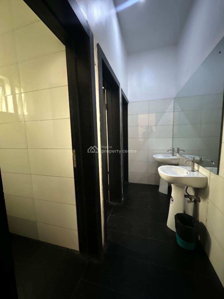 Well Serviced Shop/office Space, Ikota, Lekki, Lagos, Shop for Rent