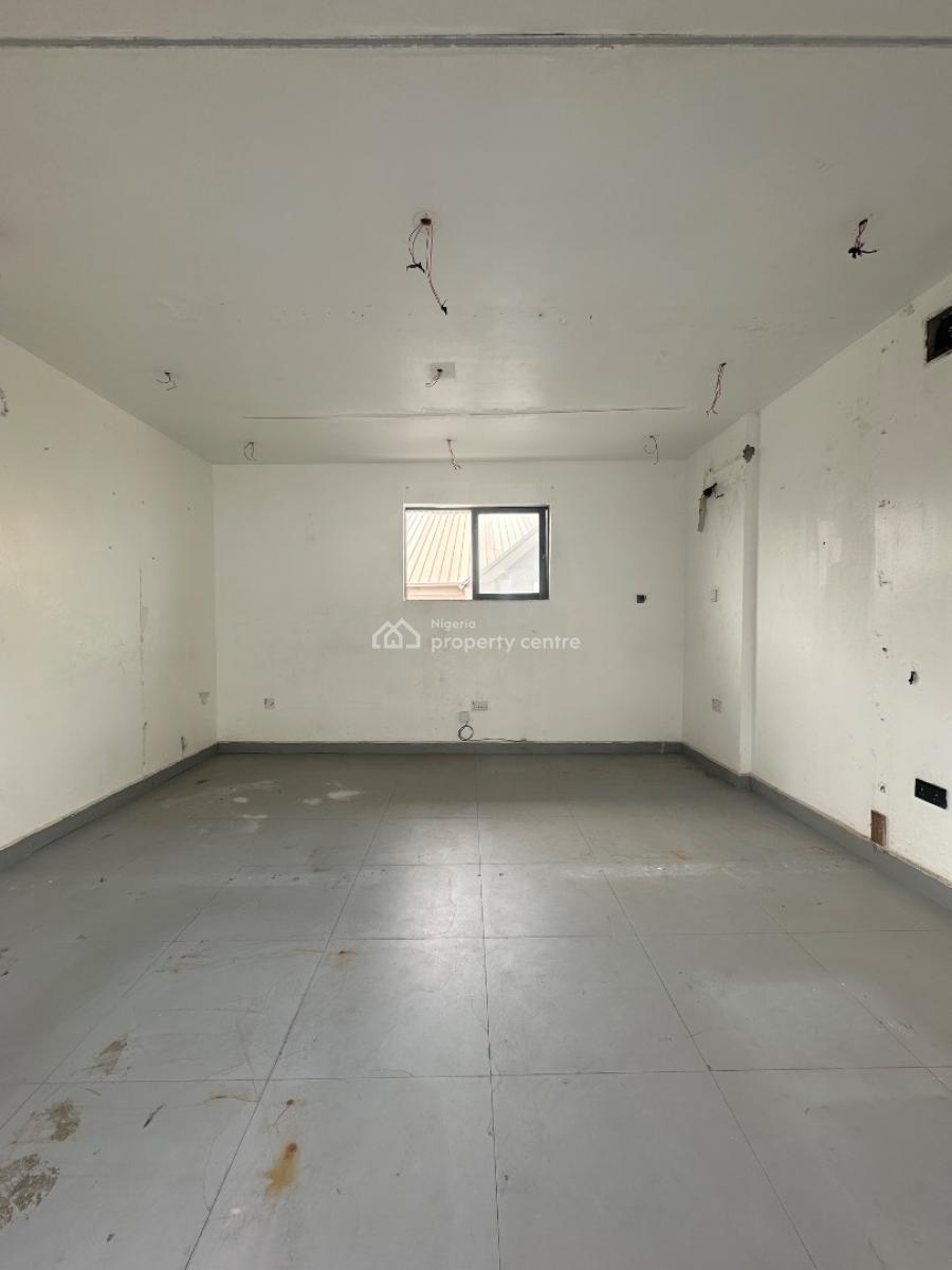 Well Serviced Shop/office Space, Ikota, Lekki, Lagos, Shop for Rent