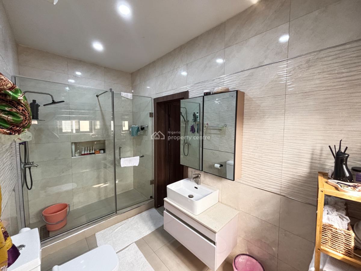 Neat 3 Bedroom Apartment, Oniru, Victoria Island (vi), Lagos, Flat / Apartment for Rent