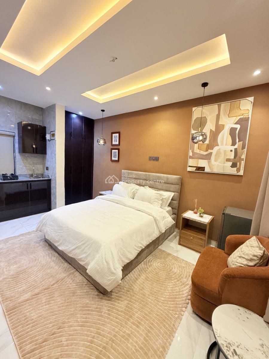 Single Room 2, Olowora, Omole Phase 2, Ikeja, Lagos, Flat / Apartment Short Let