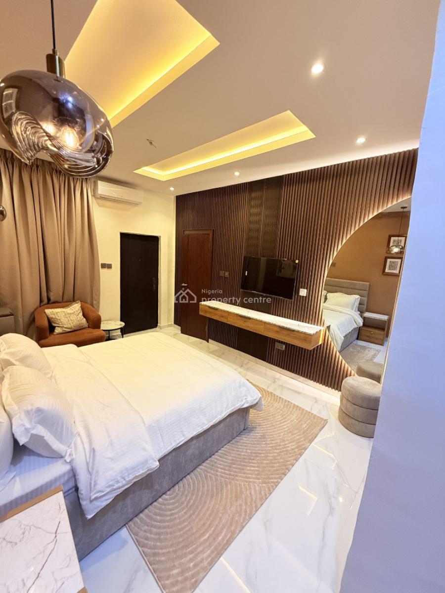 Single Room 2, Olowora, Omole Phase 2, Ikeja, Lagos, Flat / Apartment Short Let