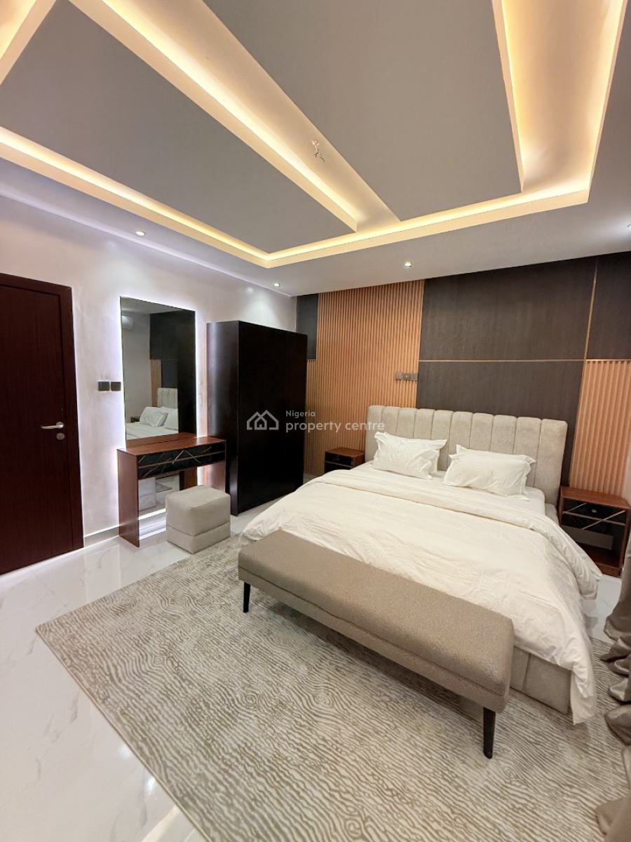 Mini Flat 1, Olowora, Omole Phase 2, Ikeja, Lagos, Flat / Apartment Short Let