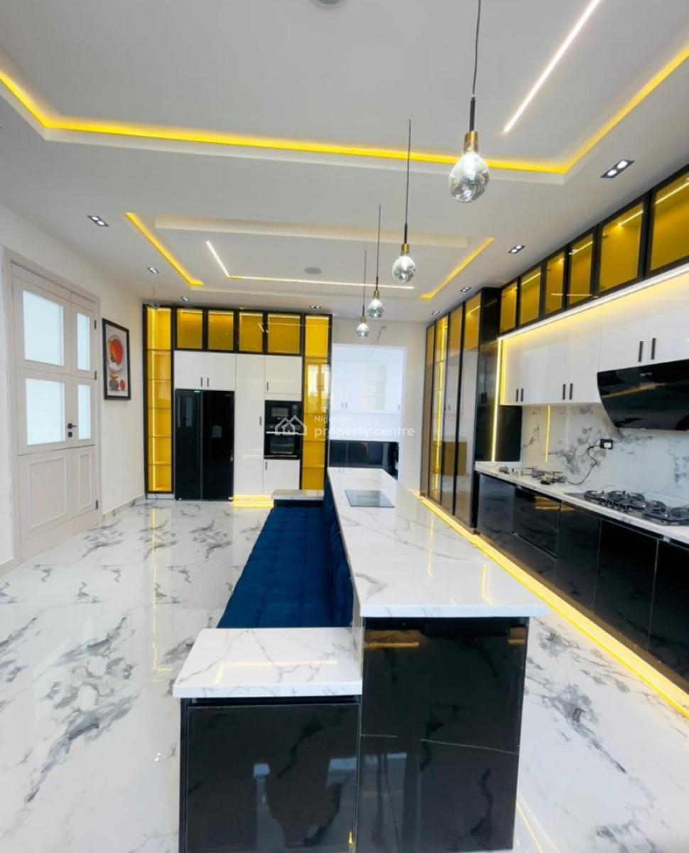 Sophisticated 6 Bedrooms, Vgc, Lekki, Lagos, Detached Duplex for Sale