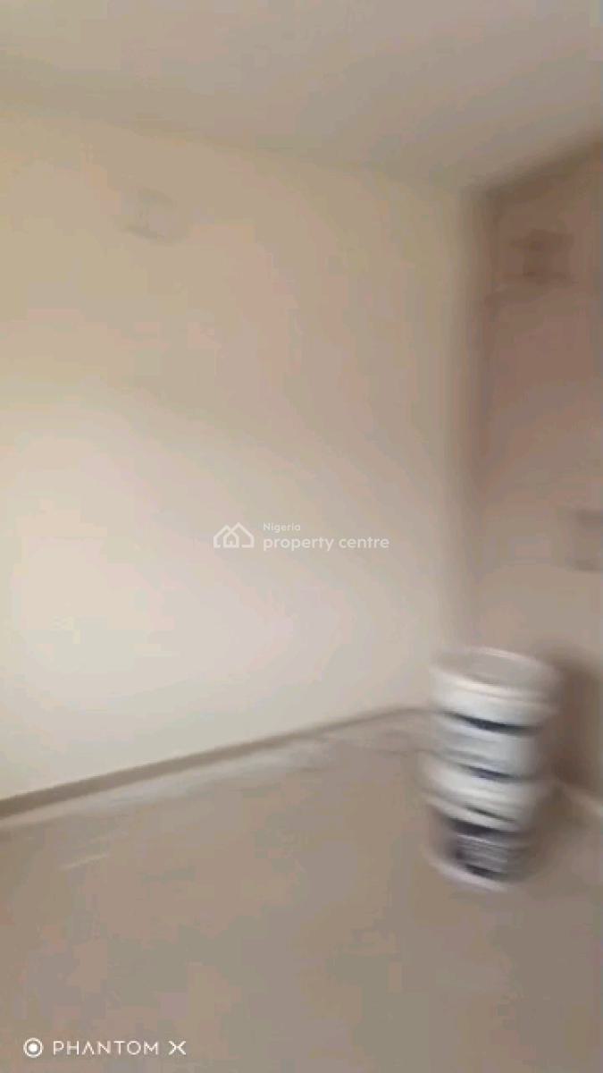 1 Unit of Newly Renovated 3 Bedroom Apartments with All Rooms Ensuite, Awoyokun Street, Onipanu, Shomolu, Lagos, Flat / Apartment for Rent