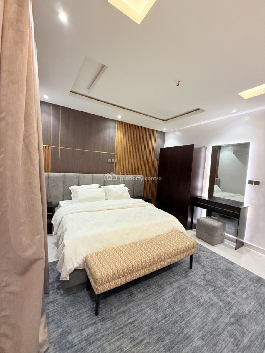 Mini Flat 2, Olowora, Omole Phase 2, Ikeja, Lagos, Flat / Apartment Short Let