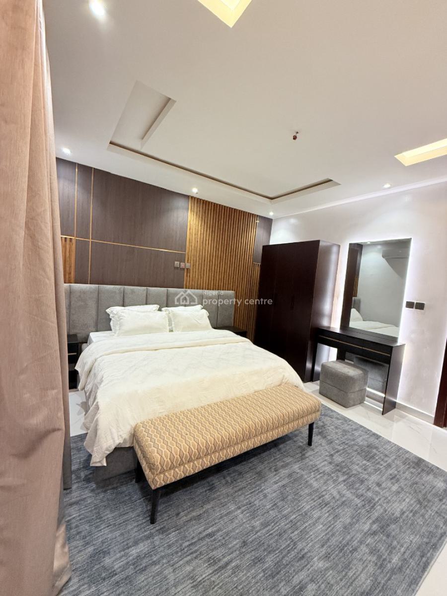 Mini Flat 2, Olowora, Omole Phase 2, Ikeja, Lagos, Flat / Apartment Short Let