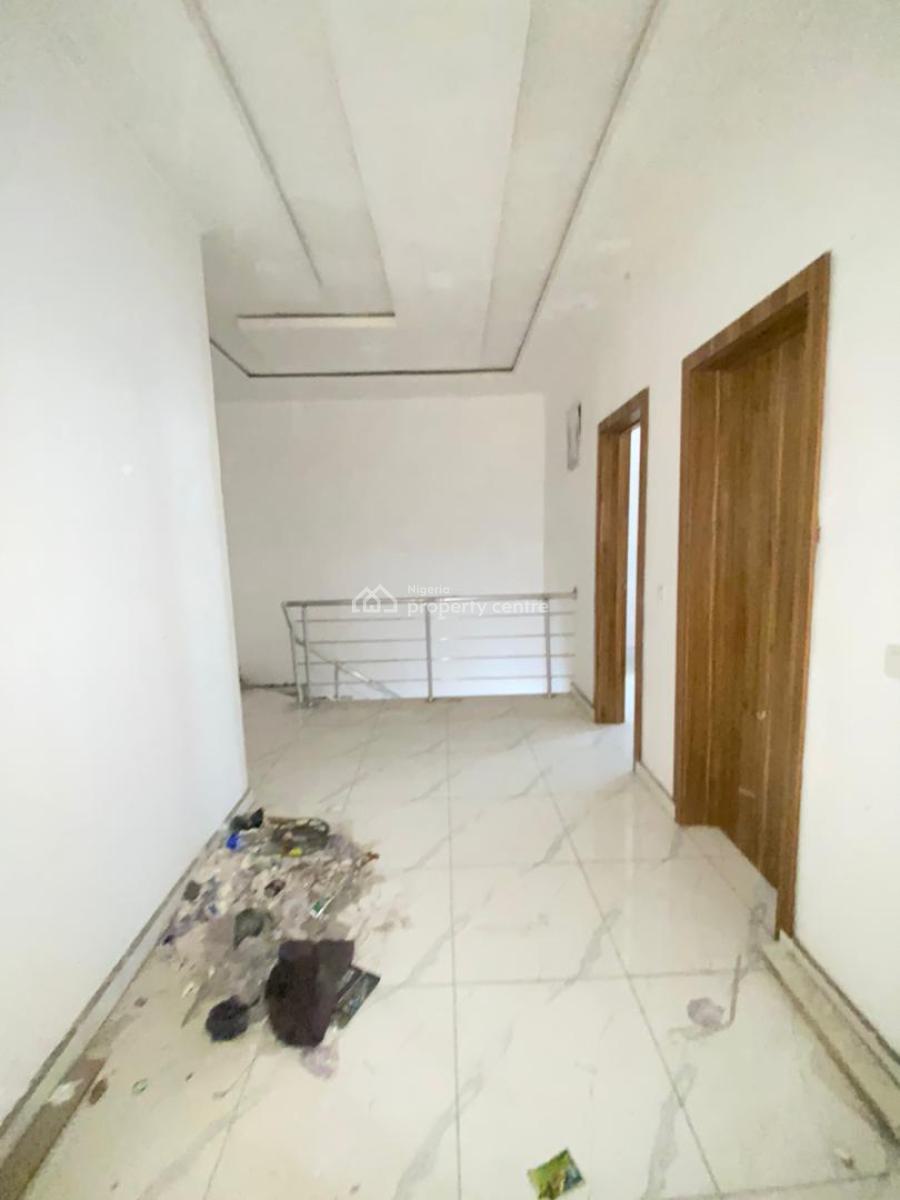4 Bedroom Duplex, Ologolo, Lekki, Lekki, Lagos, Terraced Duplex for Sale