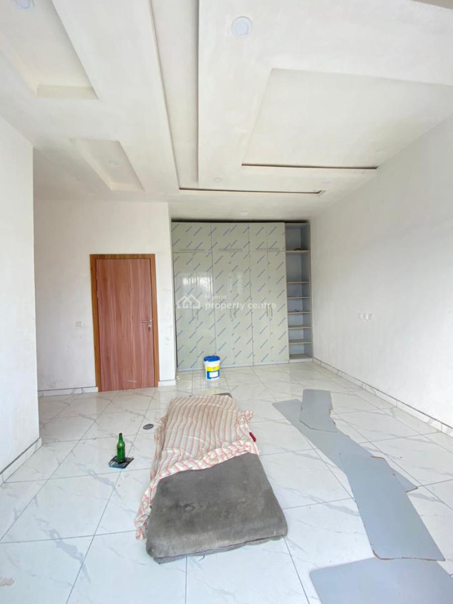 4 Bedroom Duplex, Ologolo, Lekki, Lekki, Lagos, Terraced Duplex for Sale