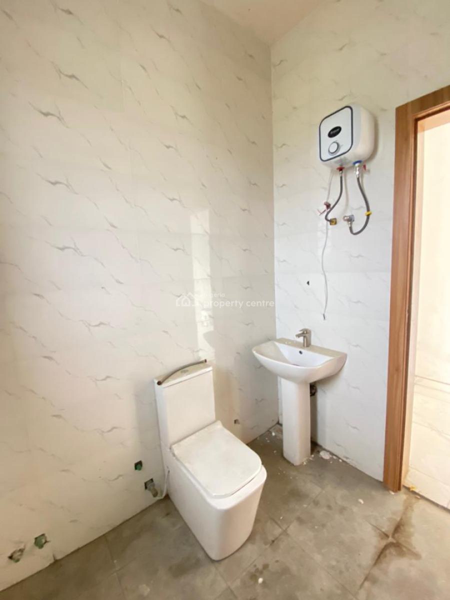 4 Bedroom Duplex, Ologolo, Lekki, Lekki, Lagos, Terraced Duplex for Sale