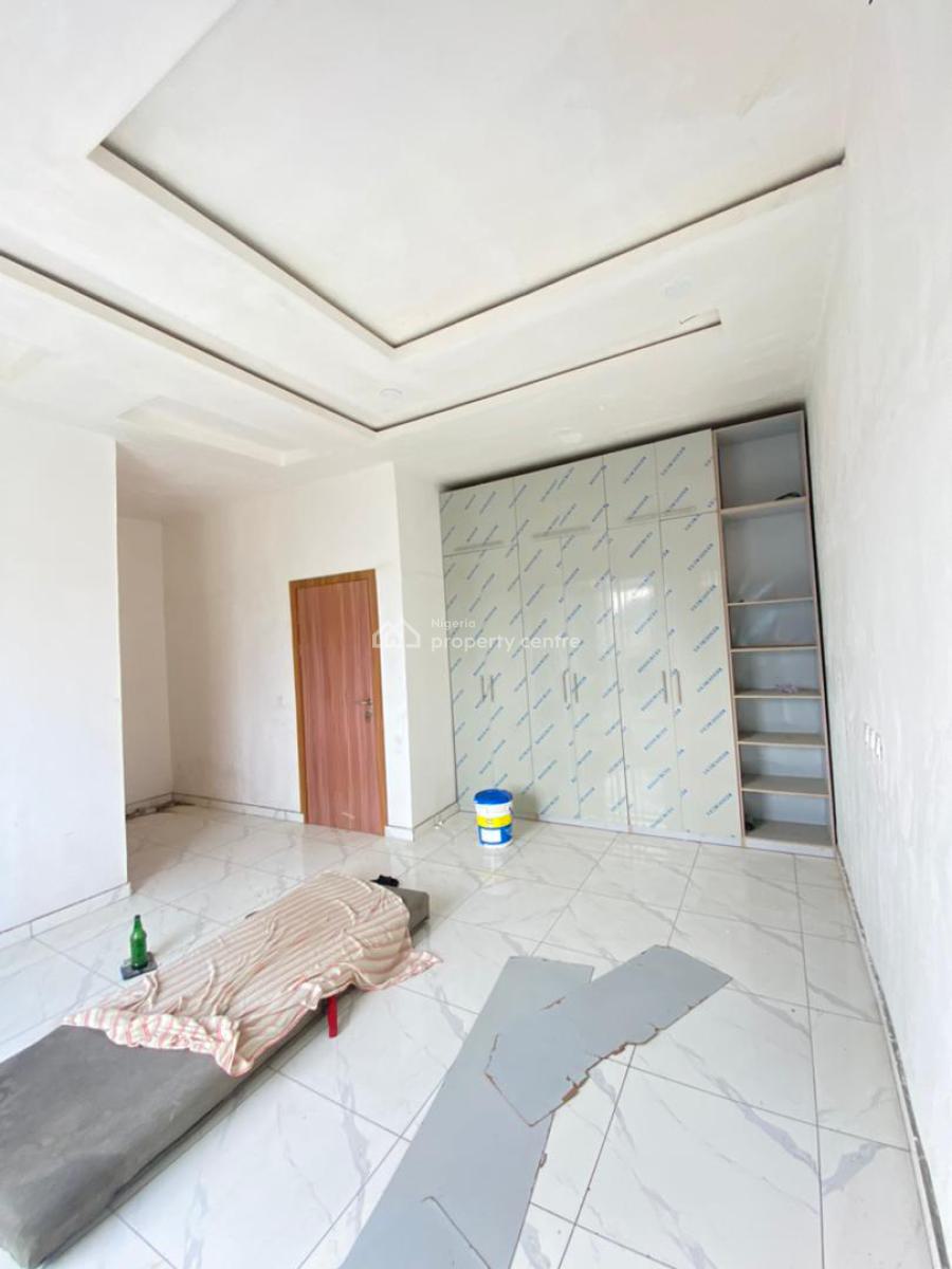 4 Bedroom Duplex, Ologolo, Lekki, Lekki, Lagos, Terraced Duplex for Sale