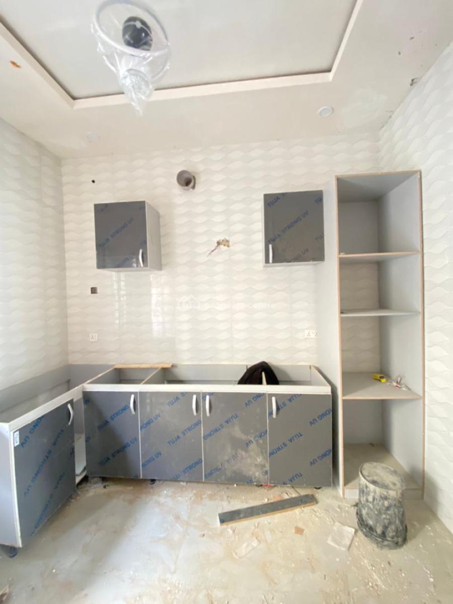 4 Bedroom Duplex, Ologolo, Lekki, Lekki, Lagos, Terraced Duplex for Sale