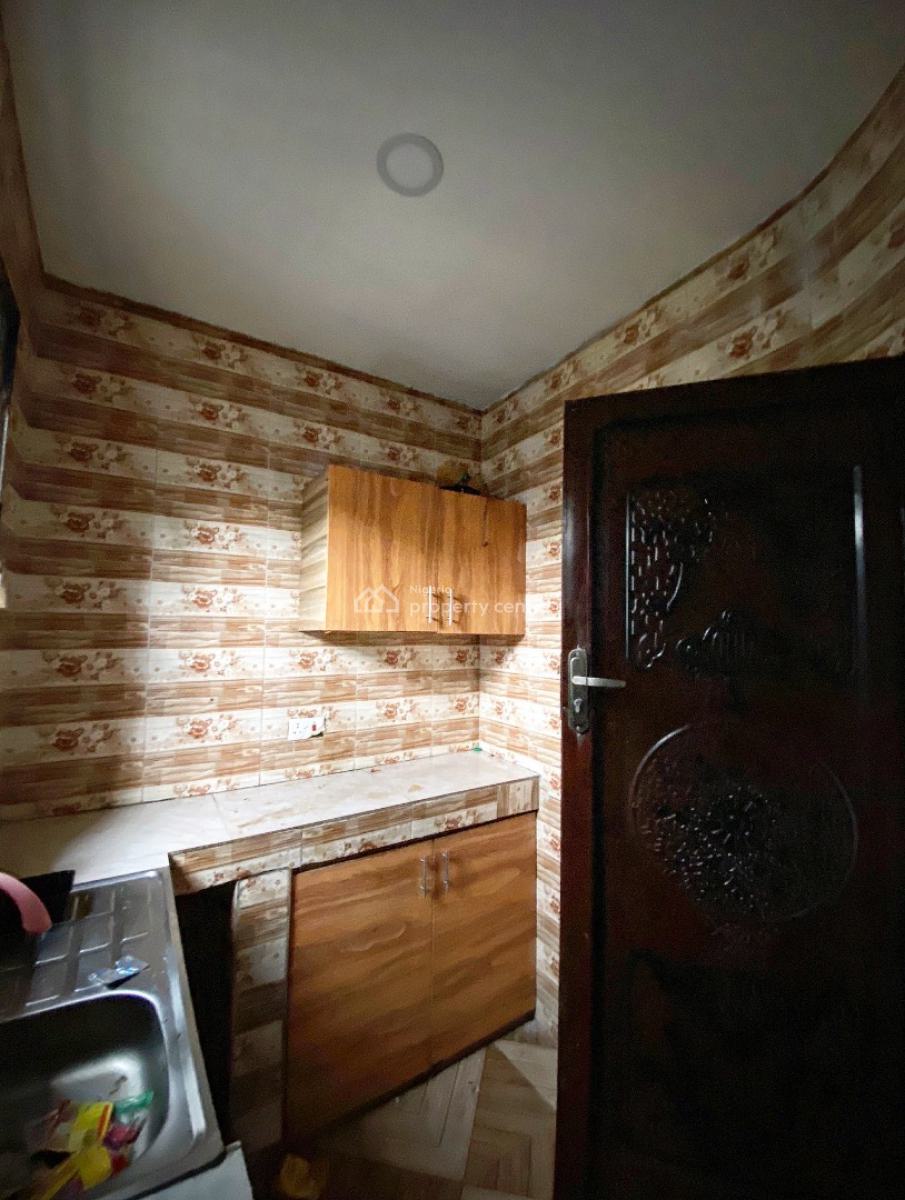 Clean 1 Bedroom Apartment with Pop Ceiling & Fed Light, New Layout Estate Off Rumuokwurusi Tank Flyover Rumuowhara, Port Harcourt, Rivers, Flat / Apartment for Rent