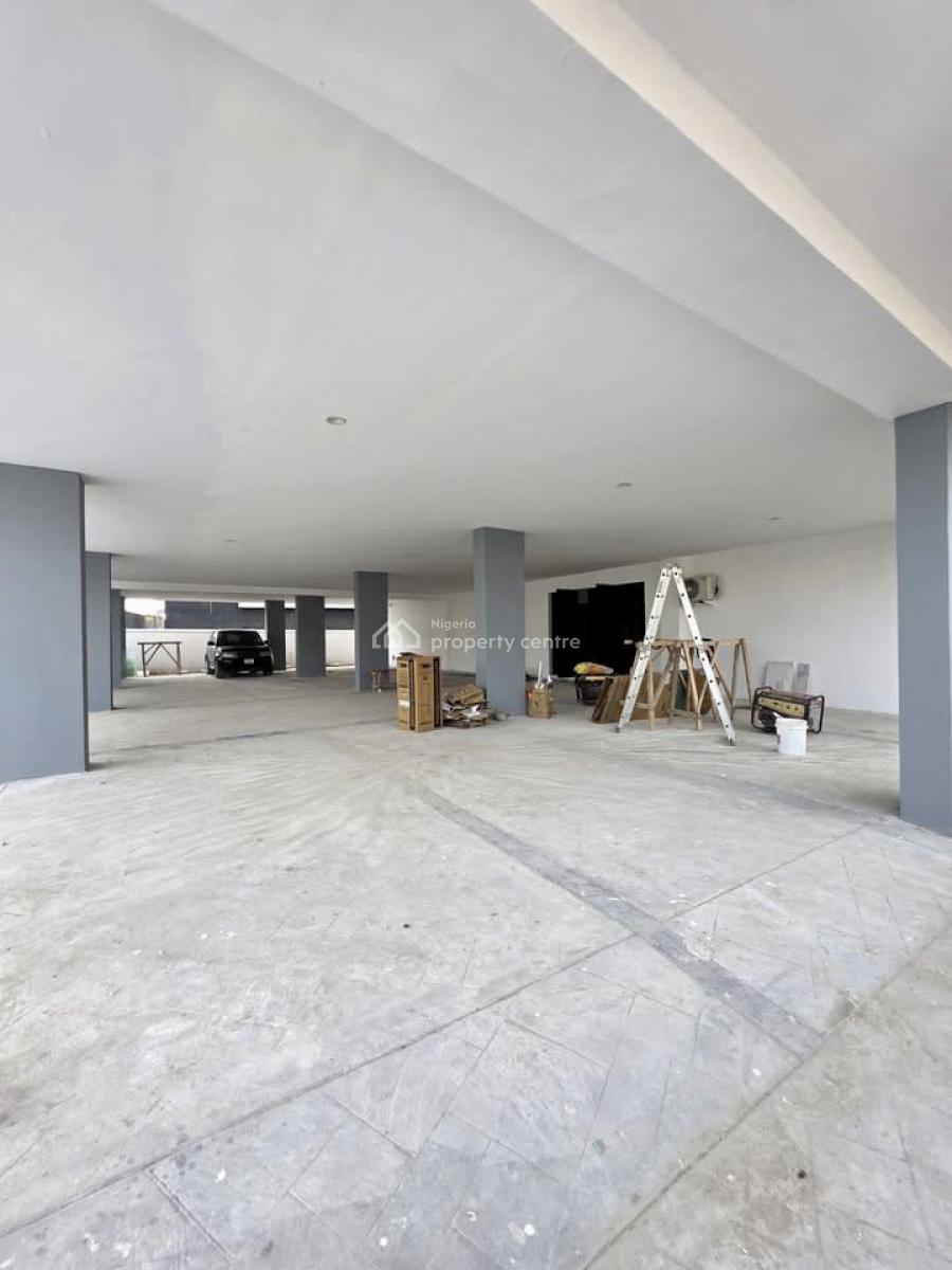 Well Built & Very Spacious 2 Bedroom Apartment  with Bq, Gym & Pool, Lekki Phase 1, Lekki, Lagos, Flat / Apartment for Sale