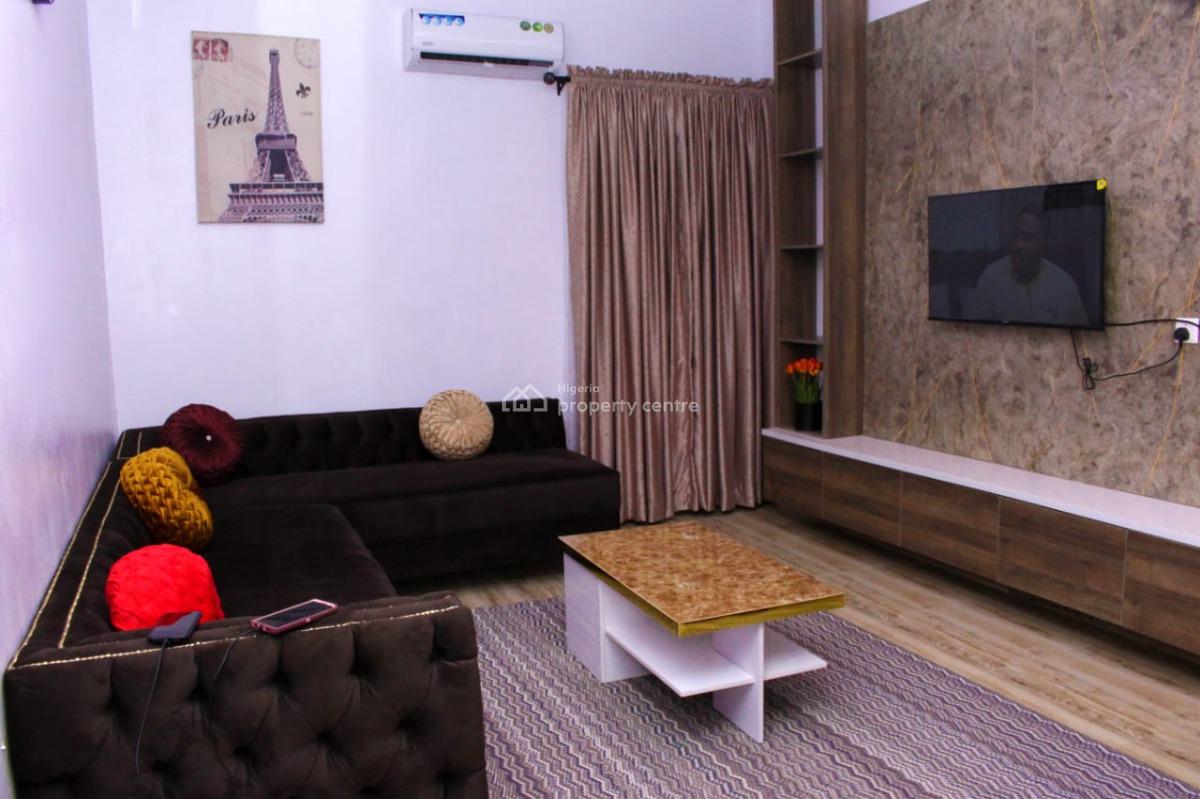 3bedroom Bungalow, Ogba, Ogba, Ikeja, Lagos, Flat / Apartment Short Let