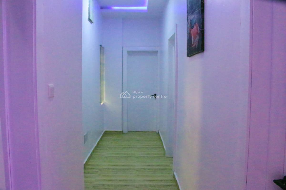 3bedroom Bungalow, Ogba, Ogba, Ikeja, Lagos, Flat / Apartment Short Let