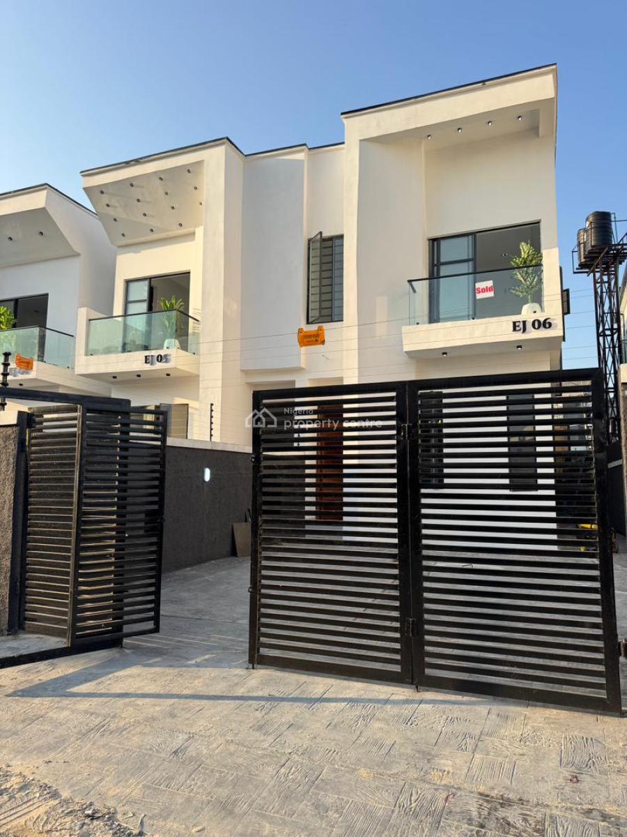 Cozy 4  Bedroom Semi-detached  Duplex with a Bq, Ikota, Lekki, Lagos, Semi-detached Duplex for Sale