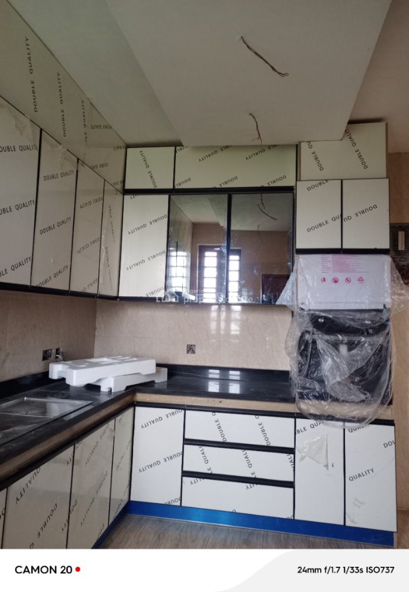 Newly Built 4 Bedroom Terrace Duplex    Location: Surulere Lagos, Secured Estate, Surulere, Lagos, Terraced Duplex for Sale