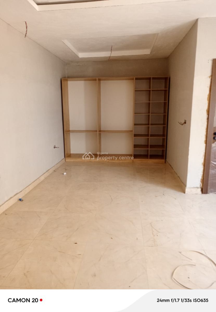 Newly Built 4 Bedroom Terrace Duplex    Location: Surulere Lagos, Secured Estate, Surulere, Lagos, Terraced Duplex for Sale