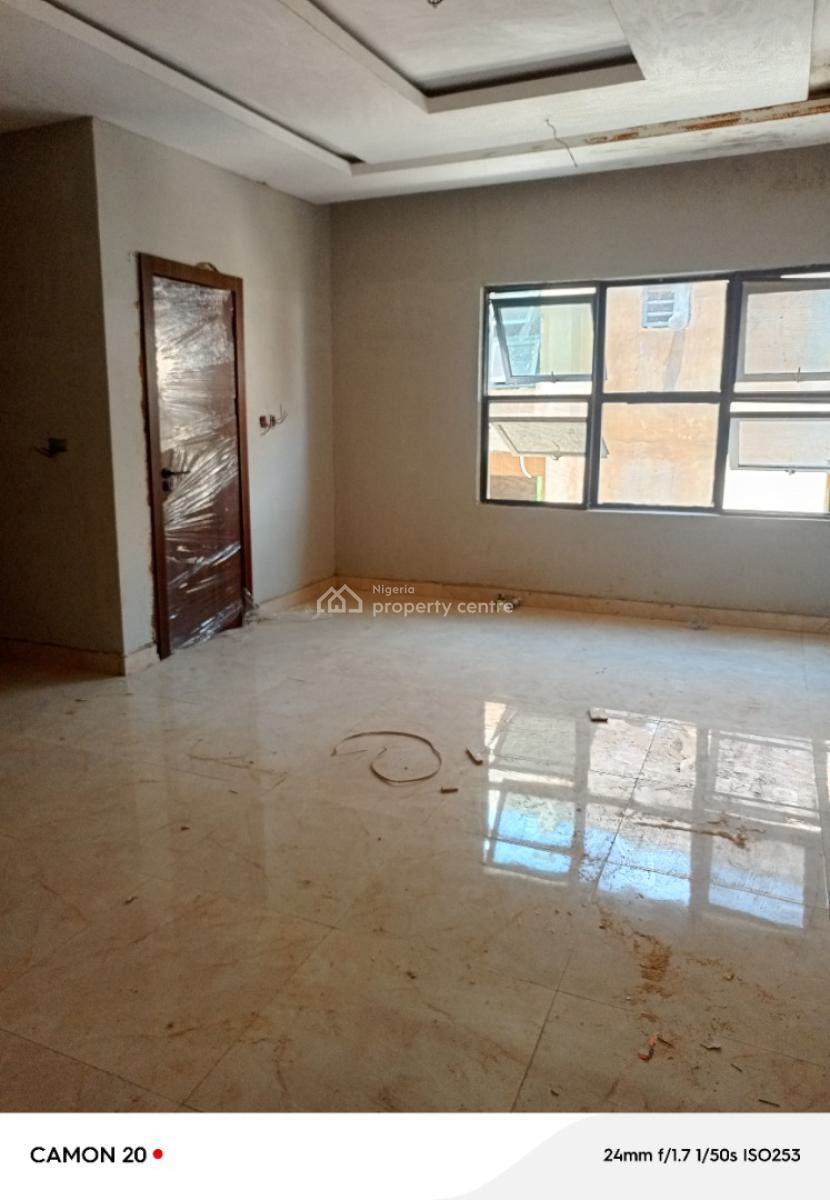 Newly Built 4 Bedroom Terrace Duplex    Location: Surulere Lagos, Secured Estate, Surulere, Lagos, Terraced Duplex for Sale