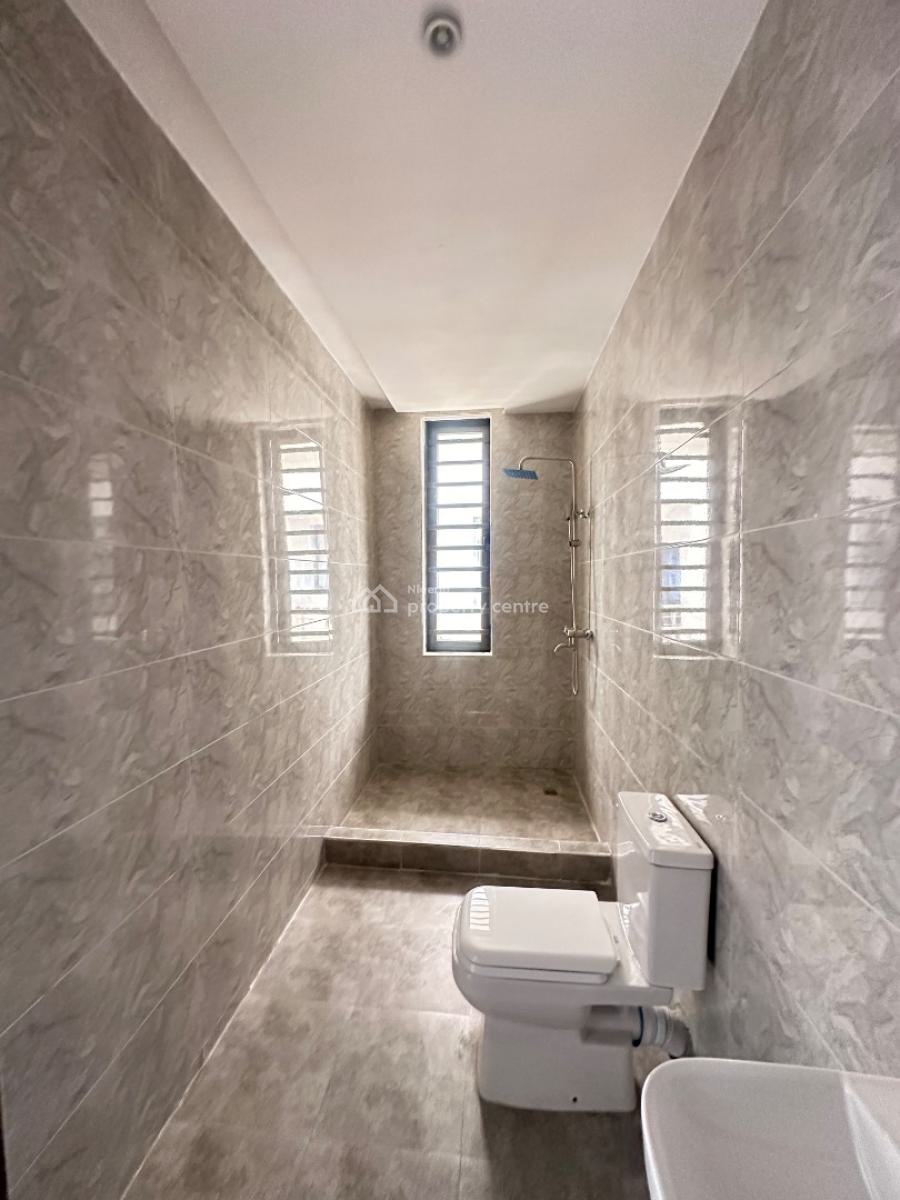 Contemporary 3 Bedroom Apartment Suitable for Investment, Lekki Phase 1, Lekki Phase 1, Lekki, Lagos, Block of Flats for Sale