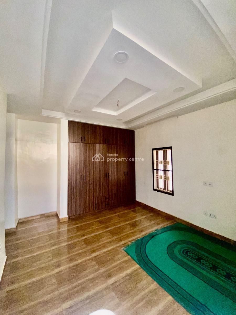 Very Massive and Spacious Three (3) Bedroom Apartment, By Sahara 4 Estate, Lokogoma District, Abuja, Flat / Apartment for Rent