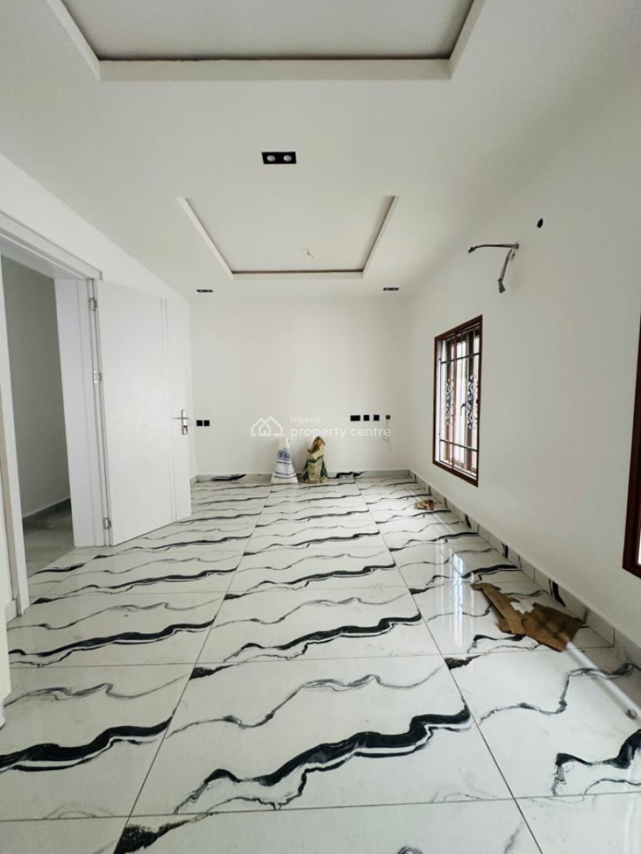 Spaciously Built 6 Bedroom Fully Detached Duplex with a Pool & Gateman, Ikeja Gra, Ikeja, Lagos, Detached Duplex for Sale