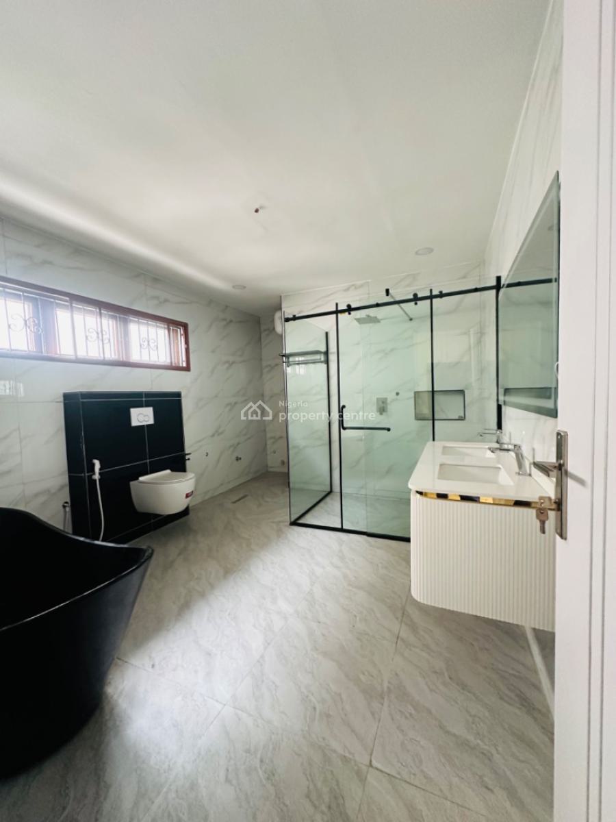 Spaciously Built 6 Bedroom Fully Detached Duplex with a Pool & Gateman, Ikeja Gra, Ikeja, Lagos, Detached Duplex for Sale