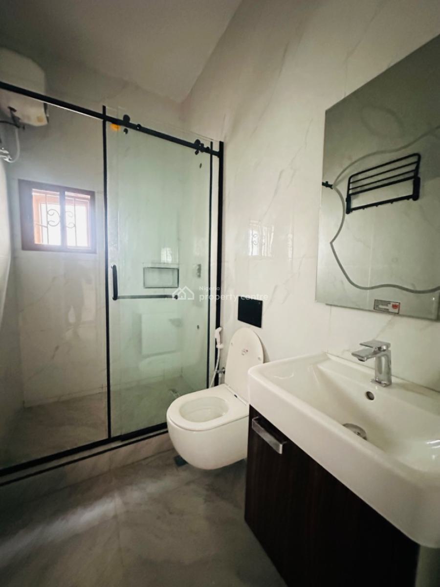 Spaciously Built 6 Bedroom Fully Detached Duplex with a Pool & Gateman, Ikeja Gra, Ikeja, Lagos, Detached Duplex for Sale