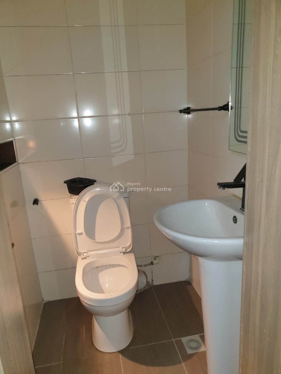 Spacious Furnished 2bedroom Flat, Spg Road Ologolo, Lekki, Lagos, Flat / Apartment for Rent