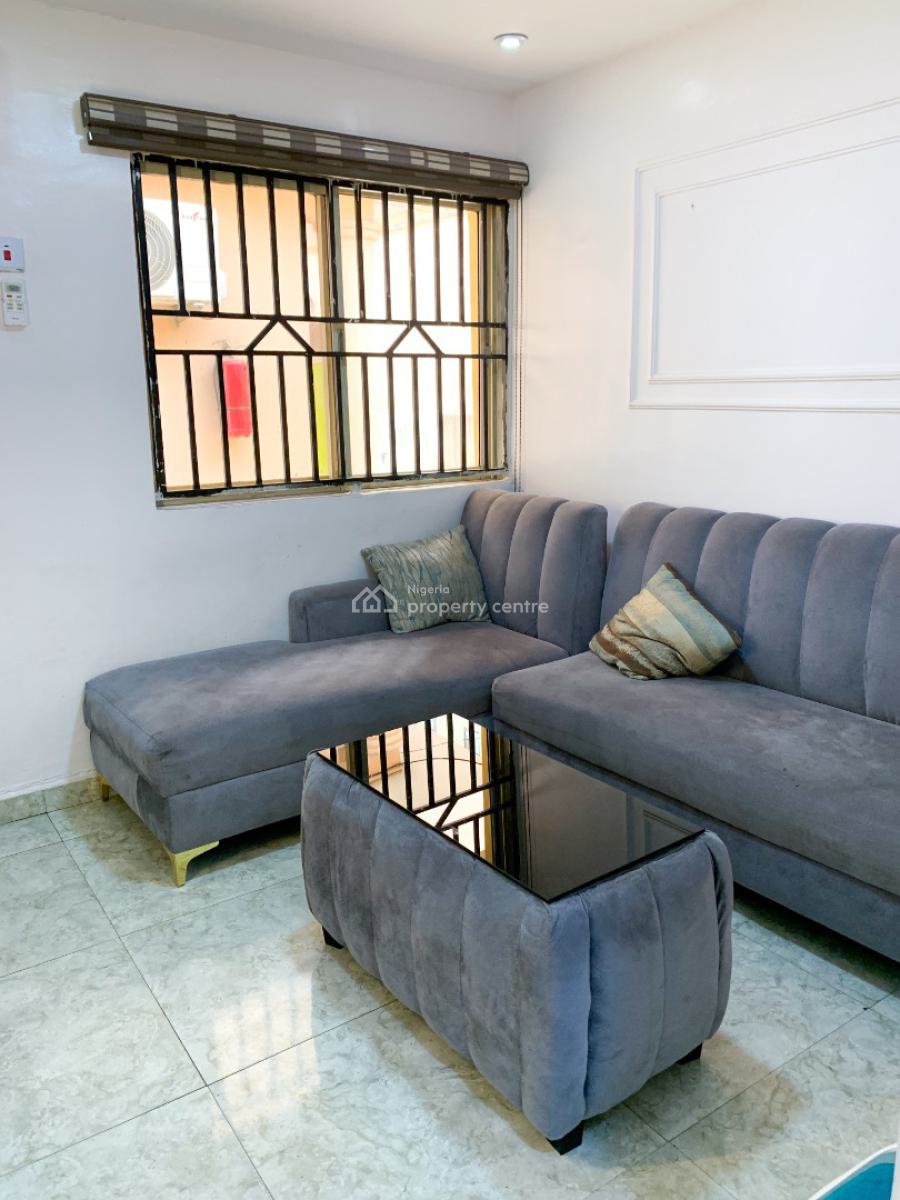 1 Bedrm Flt, Magodo, Gra Phase 2, Magodo, Lagos, Flat / Apartment Short Let
