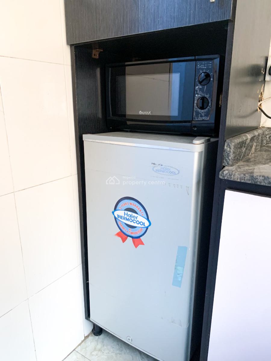 1 Bedrm Flt, Magodo, Gra Phase 2, Magodo, Lagos, Flat / Apartment Short Let