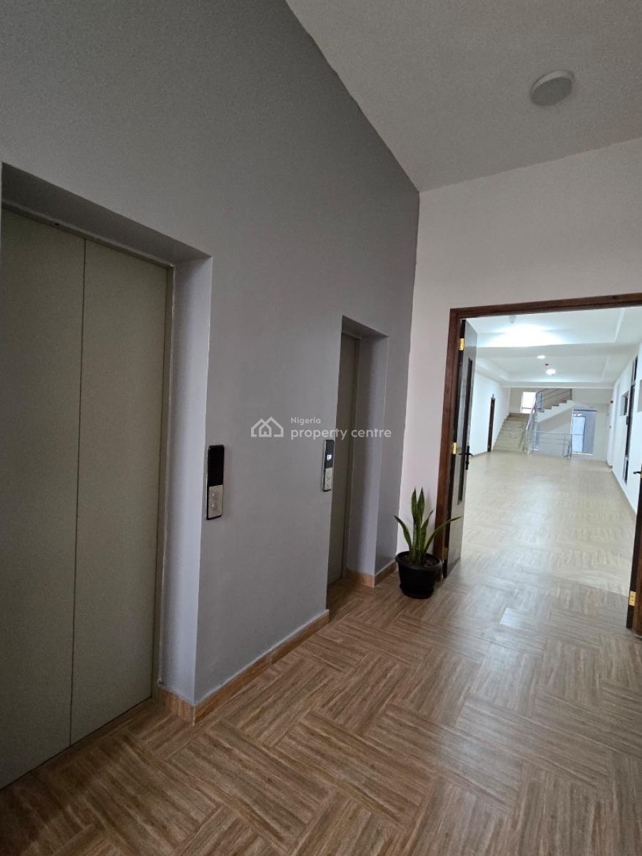 Spacious and Luxury 3-bedroom Apartments, Lekki Phase 1, Lekki, Lagos, Flat / Apartment for Sale