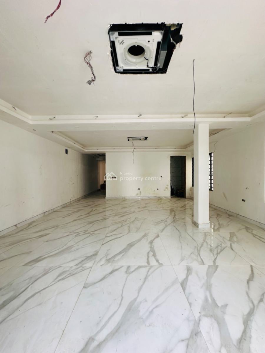 Spaciously Built 5 Bedroom Semi Detached with an Elevator, Ikeja Gra, Ikeja, Lagos, Semi-detached Duplex for Sale