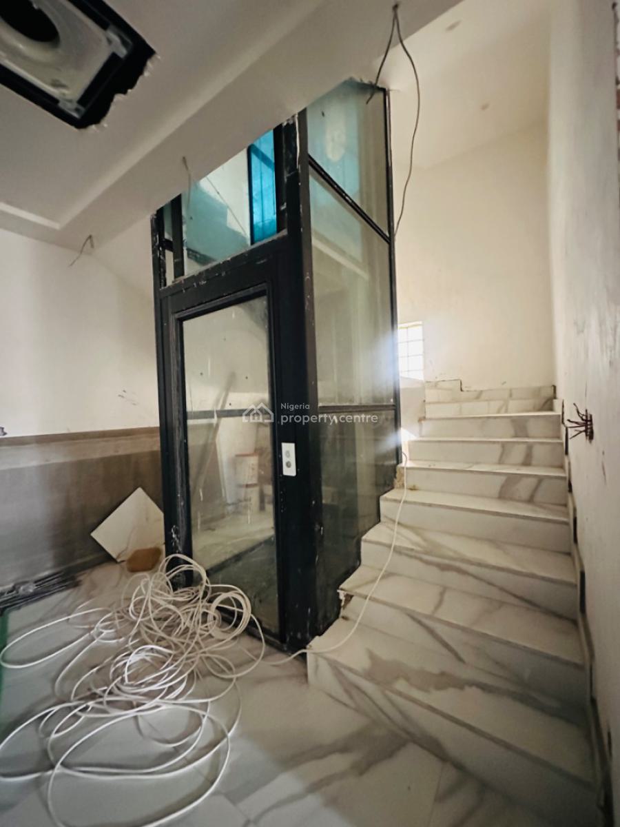 Spaciously Built 5 Bedroom Semi Detached with an Elevator, Ikeja Gra, Ikeja, Lagos, Semi-detached Duplex for Sale