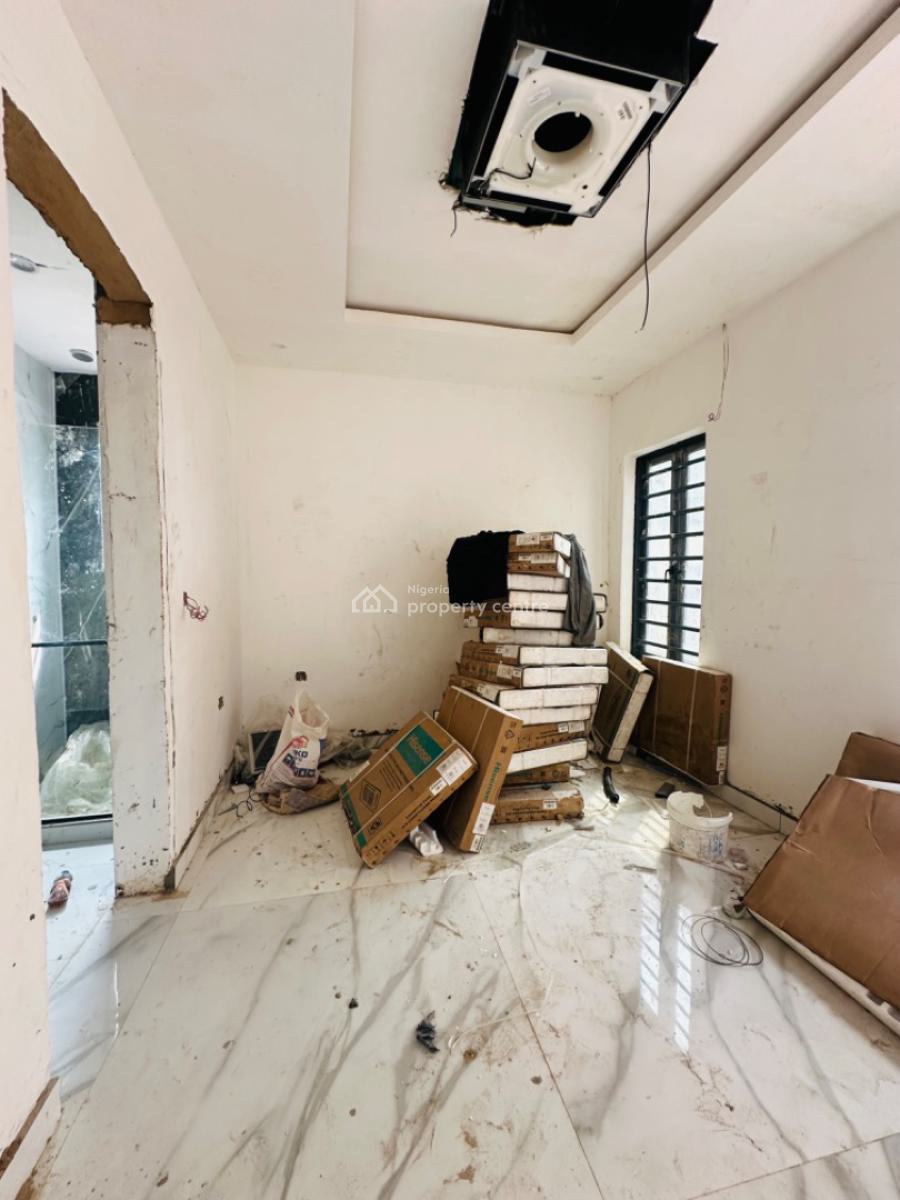 Spaciously Built 5 Bedroom Semi Detached with an Elevator, Ikeja Gra, Ikeja, Lagos, Semi-detached Duplex for Sale