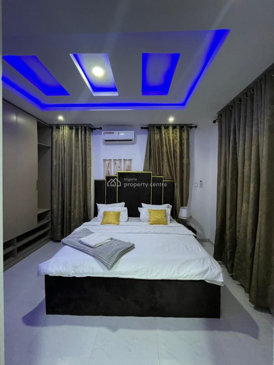 Super Cozy 3 Bedroom Apartment, Lord Jesus Estate, Right Next to Glowfield Schools Along Chevron Alter, Lekki Phase 2, Lekki, Lagos, Terraced Bungalow Short Let