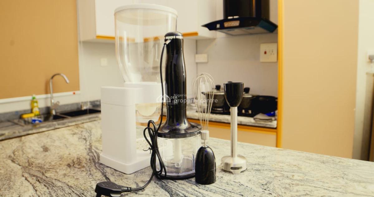 2/3 Bedroom Apartment with Snooker and Ps5, in Lord Jesus Estate, Right Next to Glowfield Schools Along Chevron Al, Lekki Expressway, Lekki, Lagos, Terraced Bungalow Short Let