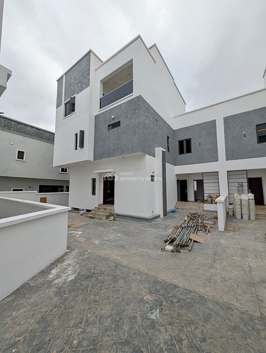 Exquisitely Built 5 Bedroom Semi Detached Duplex, Kolapo Ishola Gra, Ibadan, Oyo, Semi-detached Duplex for Sale