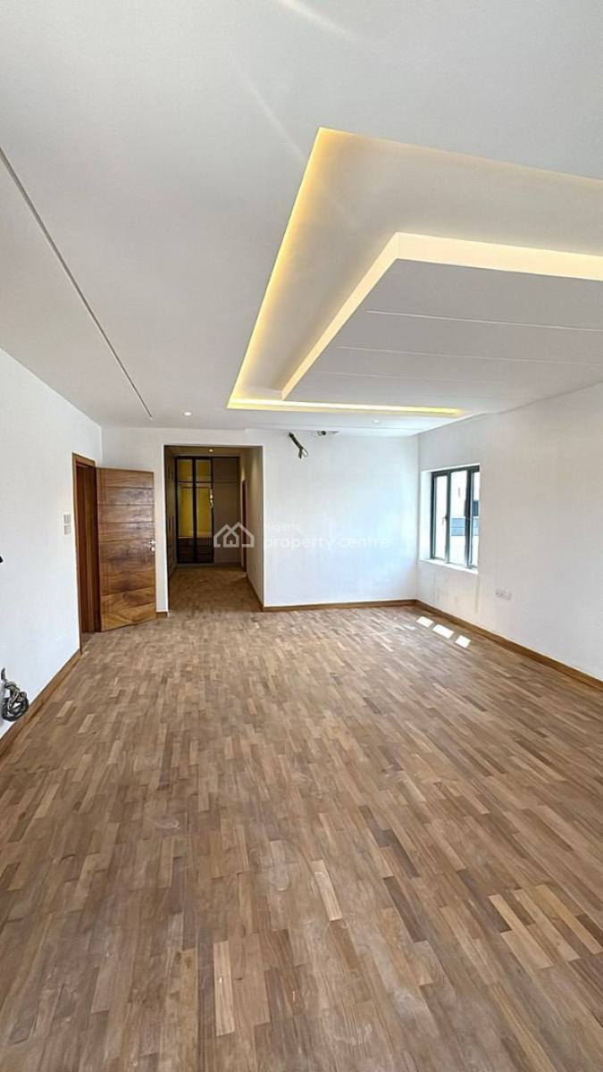 Exquisitely Built 5 Bedroom Semi Detached Duplex, Kolapo Ishola Gra, Ibadan, Oyo, Semi-detached Duplex for Sale