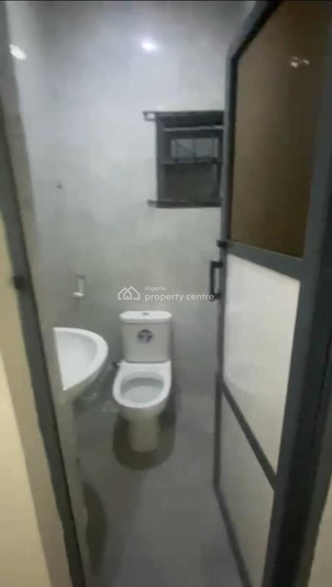 Lovely 2bedroom Flat, Gated Estate @*sholuyi, Gbagada, Lagos, Flat / Apartment for Rent