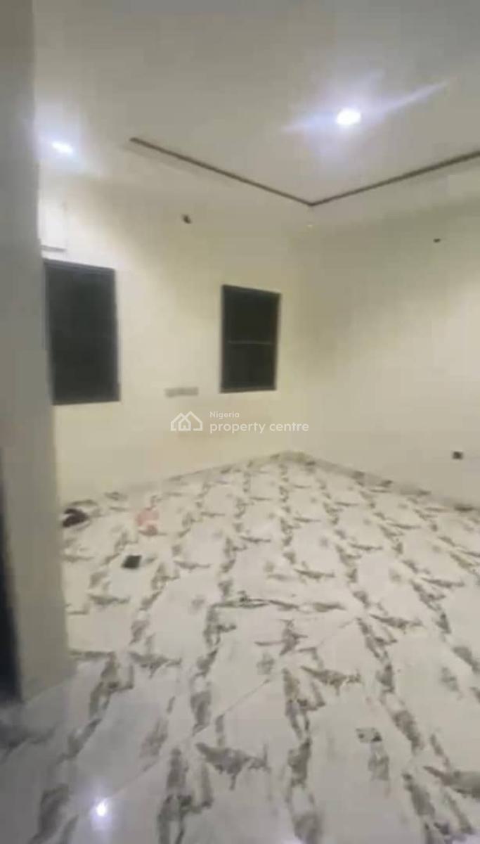 Lovely 2bedroom Flat, Gated Estate @*sholuyi, Gbagada, Lagos, Flat / Apartment for Rent