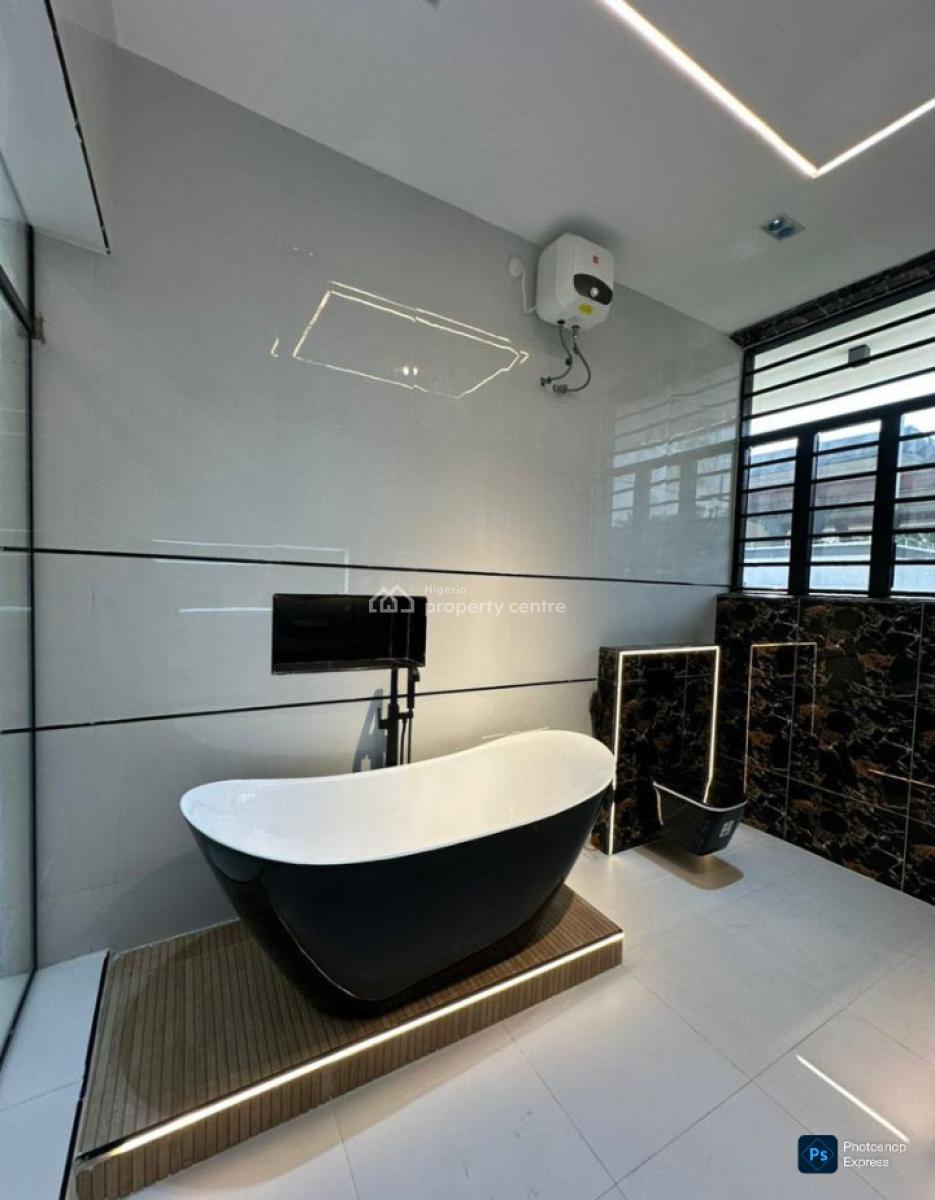 5 Bedroom Super Mansion with Swimming Pool, Chevron Drive, Lekki, Lagos, Detached Duplex for Sale