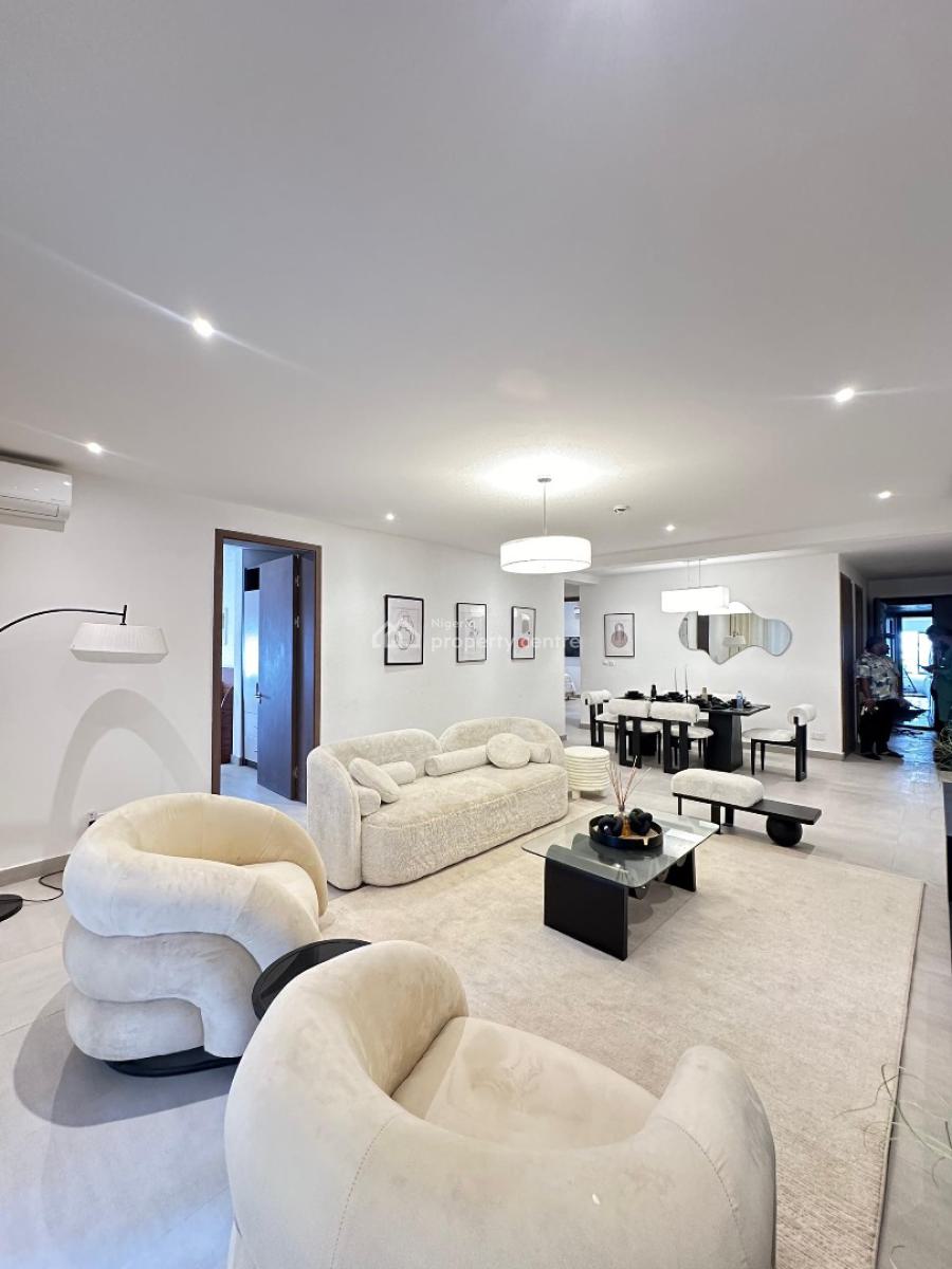 Spacious 3 Bedroom Apartment with Swimming Pool, Gym , Elevator, Lekki Phase 1, Lekki, Lagos, Flat / Apartment for Sale