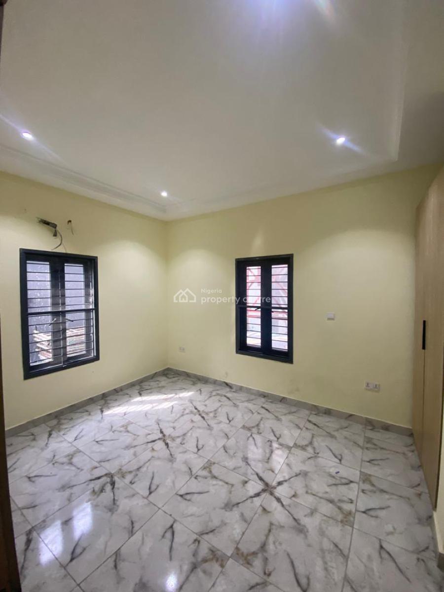 Standard Serviced 2 Bedroom Flat, Lekki Right, Lekki Phase 1, Lekki, Lagos, Flat / Apartment for Rent