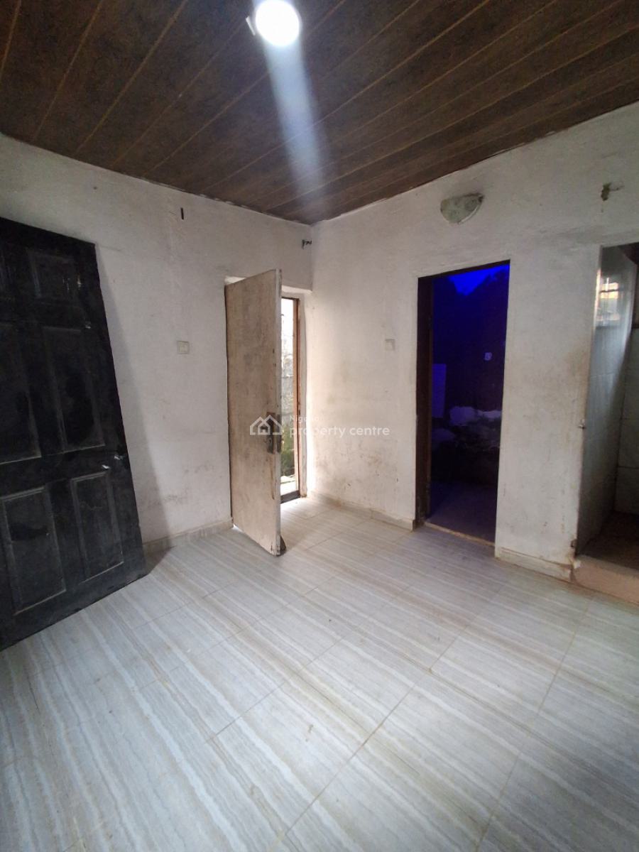 Self Contain, in an Estate, Badore, Ajah, Lagos, Flat / Apartment for Rent