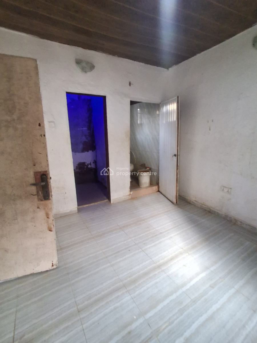 Self Contain, in an Estate, Badore, Ajah, Lagos, Flat / Apartment for Rent