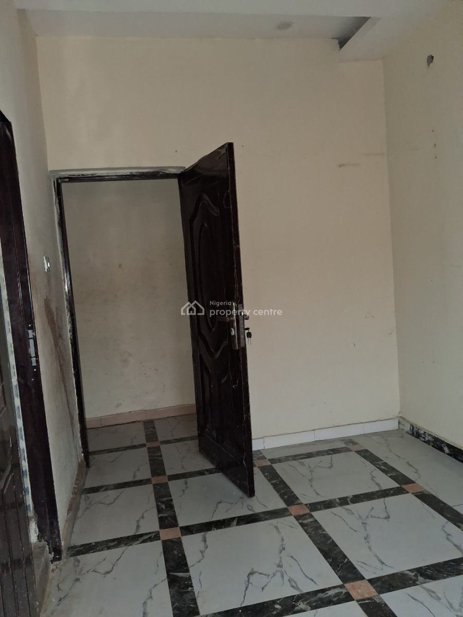 2bedroom Upstairs, in an Estate, Badore, Ajah, Lagos, House for Rent