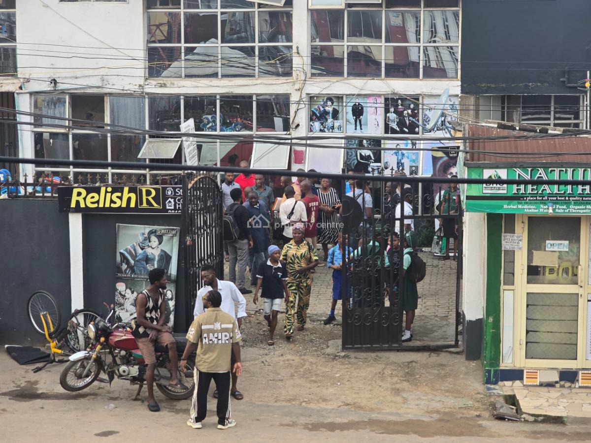Commercial Property on 1200sqm, Mafoluku, Oshodi, Lagos, Office Space for Sale